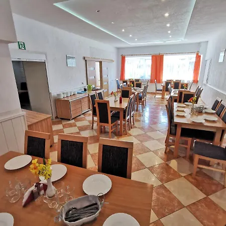 Harnas Üdülőközpont *